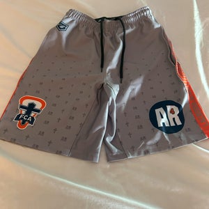 Boys Medium Shorts (Used)