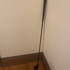 Men's Warrior Custom Golf Right Handed Hybrid Regular Flex (Used)