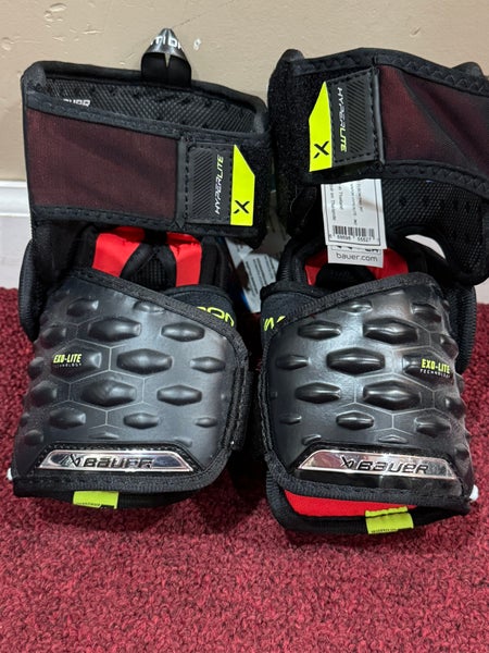 New Bauer Hyperlite Intermediate Medium Elbow Pads Item#NEIN