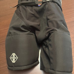 XXXL Senior Tackla Air 9000 Hockey Pants (Used)
