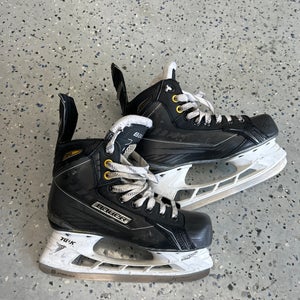Bauer Supreme 170 Hockey Skates Size 5.5 (Used)