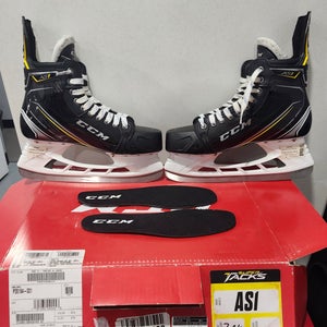 2022 CCM Super Tacks AS1 Hockey Skates Regular Width Pro Stock 7.5 (New)