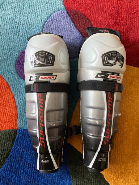 Intermediate Bauer Supreme 10 13" Shin Pads (Used)