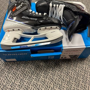 Bauer Vapor FlyLite Size 8 Fit 2 skate
