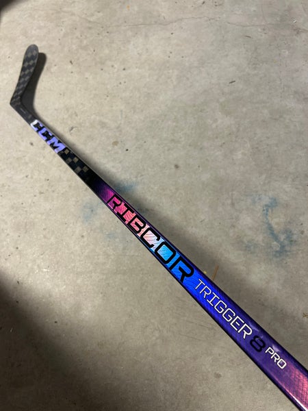 P28 90 Flex Senior CCM RibCor Trigger 8 Pro Right Hand Hockey Stick Pro Stock NCAA (New)