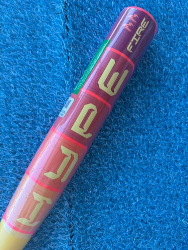 2025 Easton Hype Fire Composite Bat USABat Certified (-5) Composite 27 oz 32" (New)