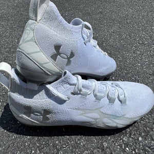 White Men's Size M 11.0 (W 12.0) Adult Under Armour Mid Top Command Pro (New)