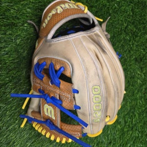Wilson RH Infield A2000 1786 Baseball Glove 11.5" (Used)