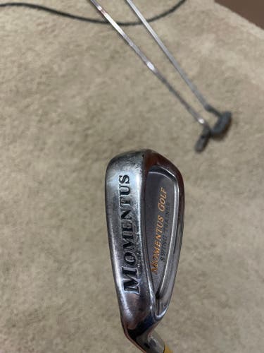 Momentus Golf Swing Trainer Weighted Mens Club Left Hand Grip