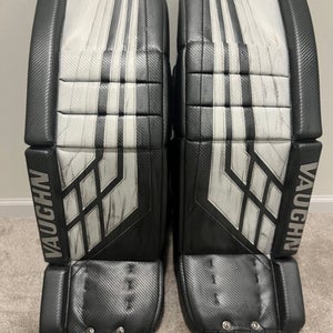 Goalie leg pads