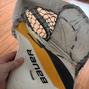 2024 Bauer Hyperlite Regular Pro Stock (Used)