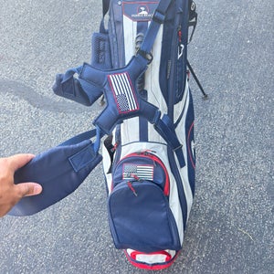 Men's Sun Mountain Bag (Used)