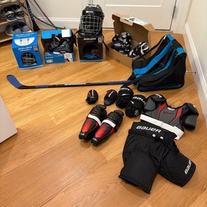 (6)Hockey equipment set (Used)