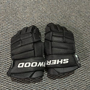Sher-Wood HOF 5030 Gloves 14"  (Used)