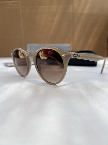 RAY BAN RB2180 5121 Turtle Dove Frame/ Brown Gradient Lens Unisex Sunglasses NEW