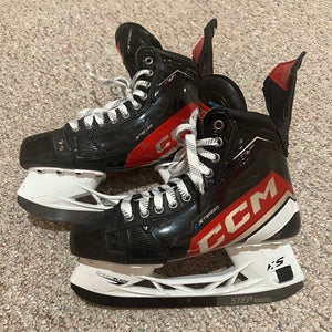 2023 CCM JetSpeed FT6 Pro Hockey Skates Regular Width  6.5 (Used)