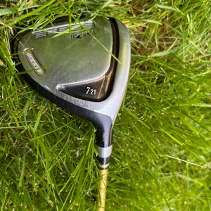 Men's Honma Beres 3-star Right Handed Regular Flex 7 Wood (Used)