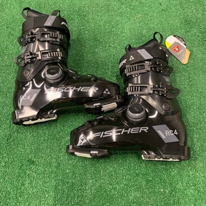 Men's Fischer RC4 MV BOA VAC GW 95 Ski Boots Medium Flex (New)
