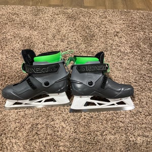 Bauer Konekt HF2 Goalie Skates Size 4 Used For 3 Months