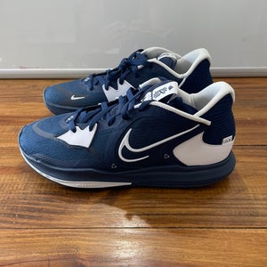 Women’s Volleyball/ Basketball Shoe