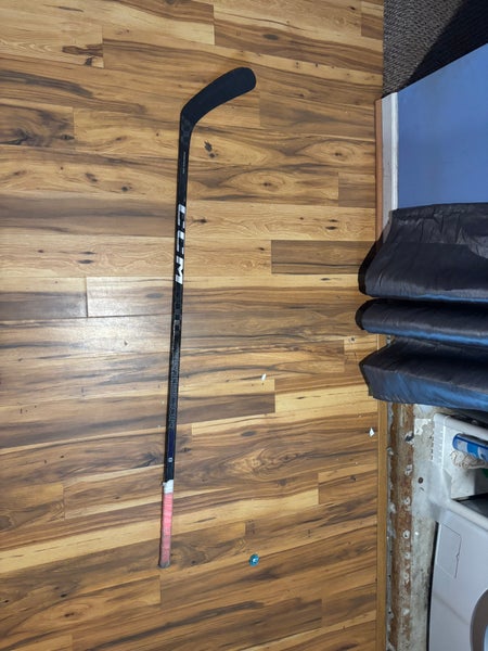 Senior CCM Ribcor Trigger 8 Right Handed Hockey Stick P29  (Used)
