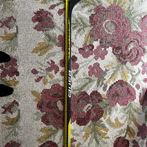 Senior Bauer Nexus Sync Right Handed Hockey Stick Pro Stock (Used)