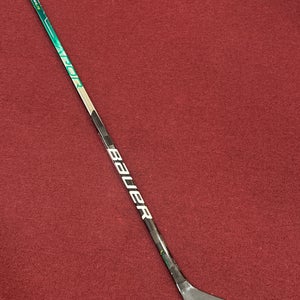 Bauer Vapor Hyperlite Left Hand P28M 82 Pro Stock (New) Stick Item#GH1C