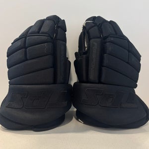 Vintage rare blacked out pro stock TPS Response R8 hockey gloves