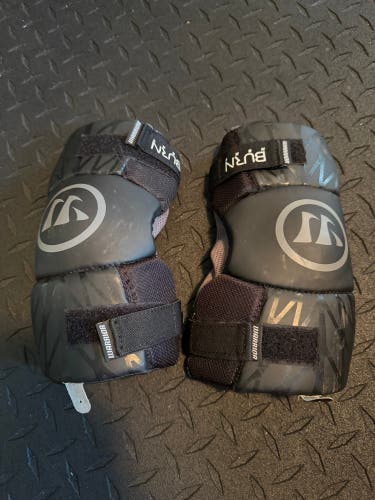Large Youth Warrior Burn next Arm Pads (Used)