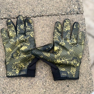 Black XL Adidas Adizero 11 Gloves (Used)