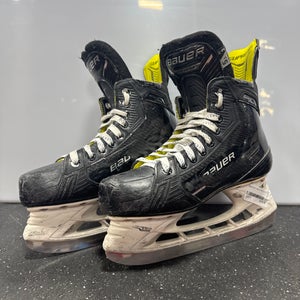 Used Bauer Supreme Ignite Pro+ 5.5 Fit 3 Hockey Skates