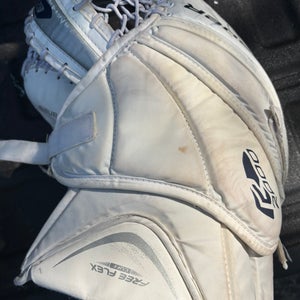 Sr goalie glove and blocker