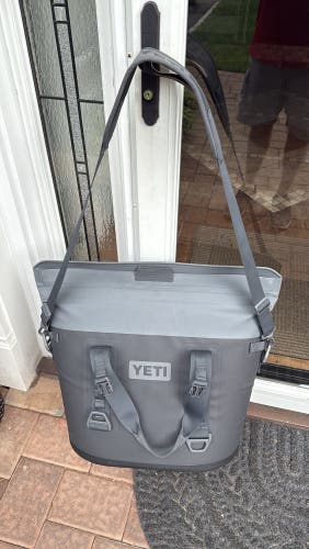 Yeti cooler M30 Used Only Twice