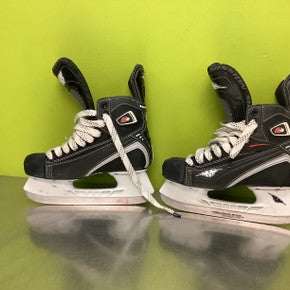 Used Mission C4 Junior Hockey Skate Junior 04 11686-S000044353