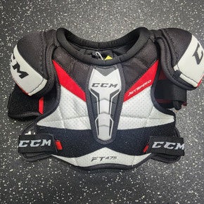 Used CCM JETSPEED FT475 Junior Shoulder Pads MD 11849-S000027526