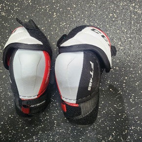 Used CCM FT 485 Junior Elbow Pads MD 11849-S000027529