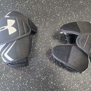 Used Under Armour STRATEGY 2 Lacrosse Arm Pads/Guards Black And White LG 11849-S000028961