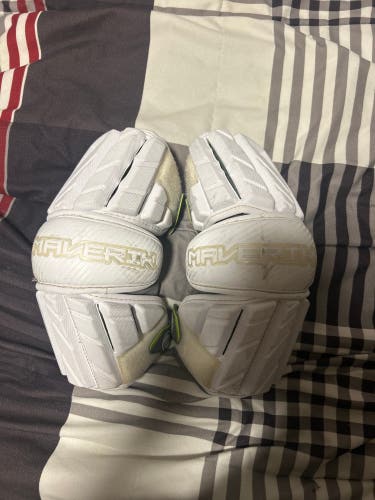 Large Adult Maverik Max Arm Pads (Used)