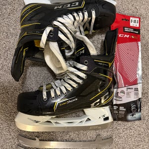 CCM Super Tacks AS3 Pro Hockey Skates Regular Width  Pro Stock 9 (New)