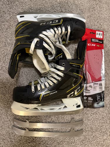 CCM Super Tacks AS3 Pro Hockey Skates Regular Width Pro Stock 9 (New)
