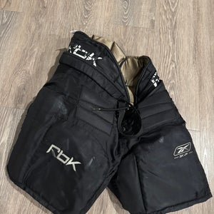 Junior Large Reebok 5k Hockey Goalie Pants (Used)