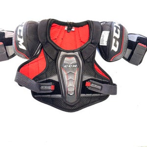 Used CCM FT370 Junior Shoulder Pads MD 11860-S000293792