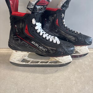 Used Bauer VAPOR 3X PRO Intermediate Hockey Skate Intermediate 6.5 11858-S000077039