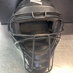 Used Easton QWIK-FIT Catchers Helmet w/Mask Black SM 11868-S000063842