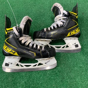 CCM Super Tacks 9380 Hockey Skates | Intermediate 5.5 (Regular)