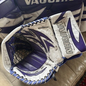 Glove And Blocker Set, Vaughn Pro Spec Full Right Pro Stock (Used)