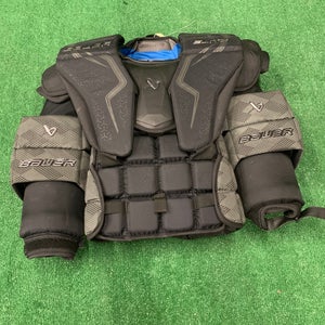 Senior Medium Bauer Elite Goalie Chest Protector (Used)