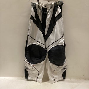 Used TOUR PRO ROLLER HOCKEY PANTS Senior Roller Pant White MD 11725-S000487520