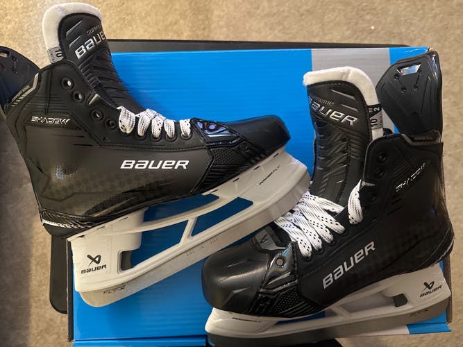 New Senior Bauer 10 Fit-2Supreme Shadow Hockey Skates