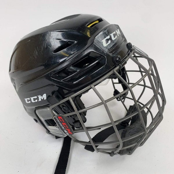 CCM Tacks 310 Small 20" to 22" Youth Hockey Helmet